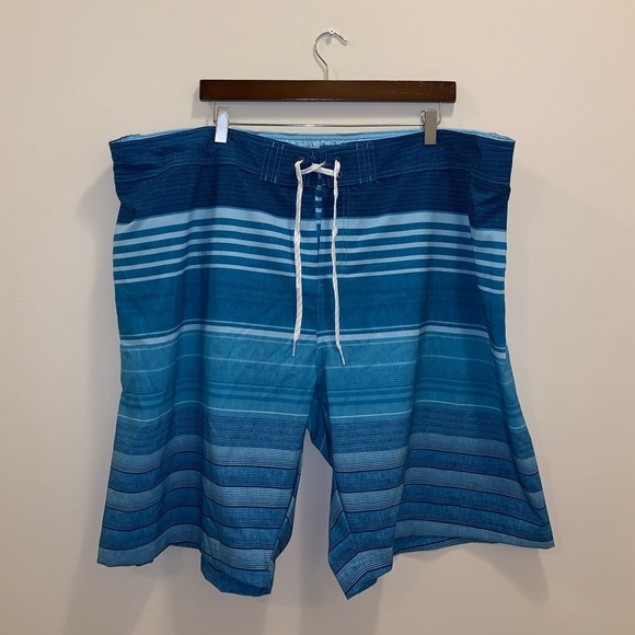 Ocean Coast Advantage Blue & White Swim Trunks 3X - Picture 2 of 10